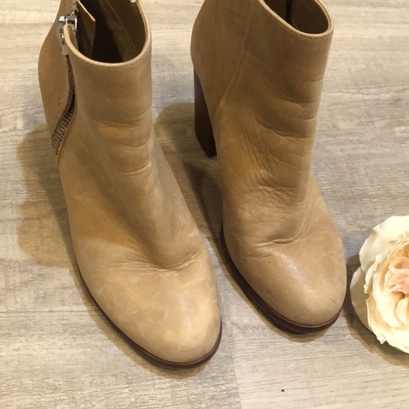 Gianni Bini • Distressed Leather Ankle Boots - Picture 3 of 11